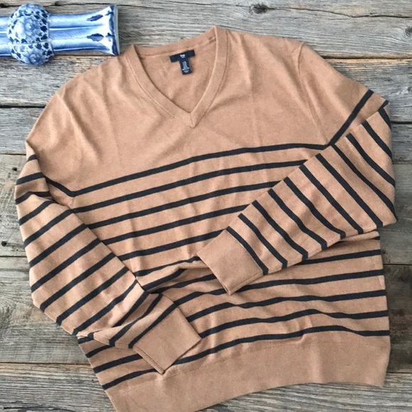 Gap Camel - Gray Stripe Sweater XL - Picture 7 of 9